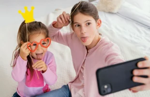 Дети и безопасность в интернете: как педагоги могут помочь избежать рисков