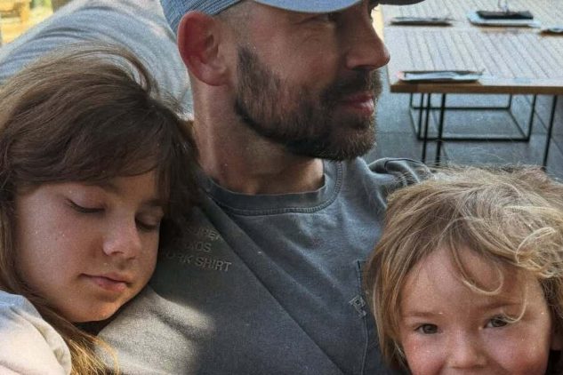 зіркові батьки після розлучення Андрій Бєдняков з дітьми: Ксенія та Остап