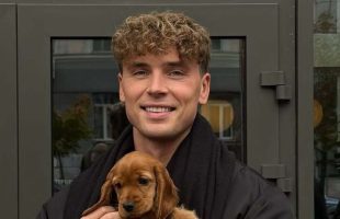 Экс-ведущий «Кто сверху» засветился с детской коляской — фаны удивлены