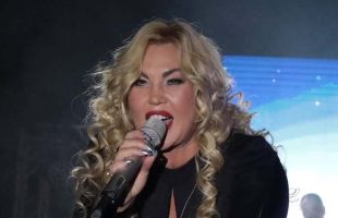 Камалія розповіла, скільки грошей витрачає на доньок