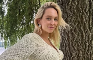 Певица ROXOLANA впервые стала мамой: фото, имя и пол ребенка