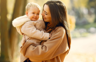 Захищено: Як мамі повернутись до роботи після декрету