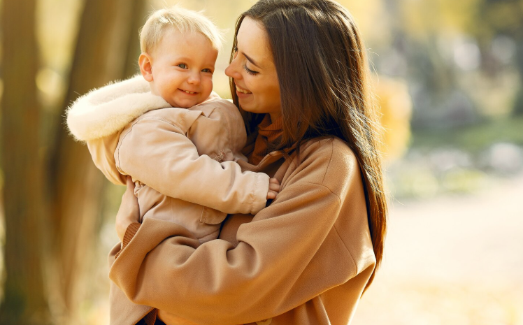 Захищено: Як мамі повернутись до роботи після декрету