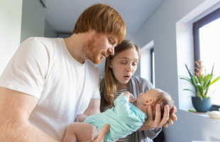 Помощь при рождении ребенка 2026: что изменится для украинских семей