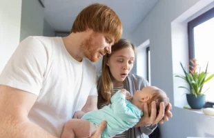 Помощь при рождении ребенка 2026: что изменится для украинских семей