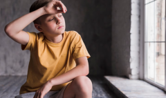 Тиха криза: чому діти не говорять про свої проблеми й що з цим робити