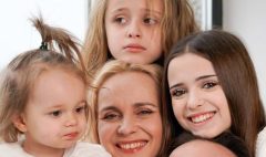 Лилия Ребрик честно рассказала об отношениях дочерей