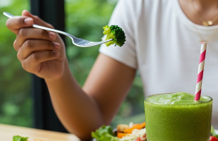 Как не сорваться с диеты, когда дома все постоянно едят