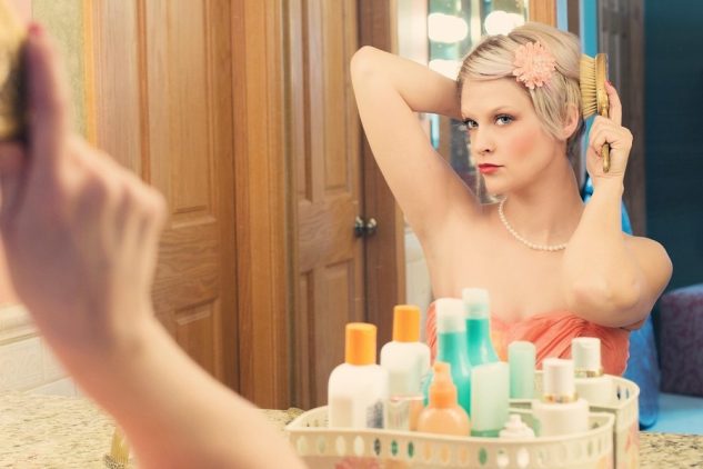 мімічні та глибокі зморшки зморшки на обличчі