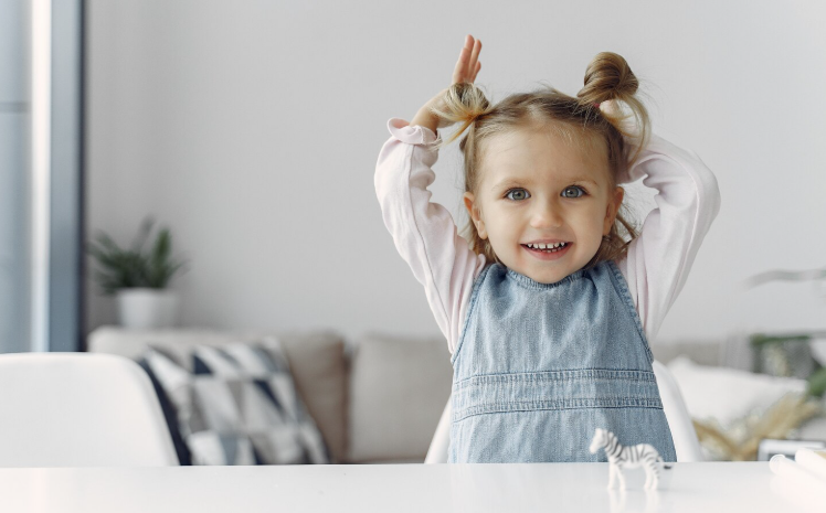 Полезные фразы, которым стоит научить ребенка