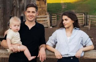 Дружина Володимира Остапчука зізналася, чи легко їй вдалося завагітніти