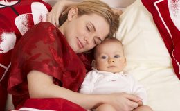 Ученые: родители лгут о режиме сна их малышей