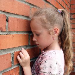 Как убедить ребенка говорить правду? 8 советов для родителей