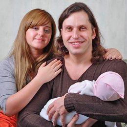 У Олександра Ревва народилася донька