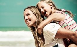 Няня на отдыхе с ребенком. Инструкция для родителей