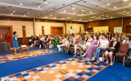 У Києві відбулася перша конференція для майбутніх батьків